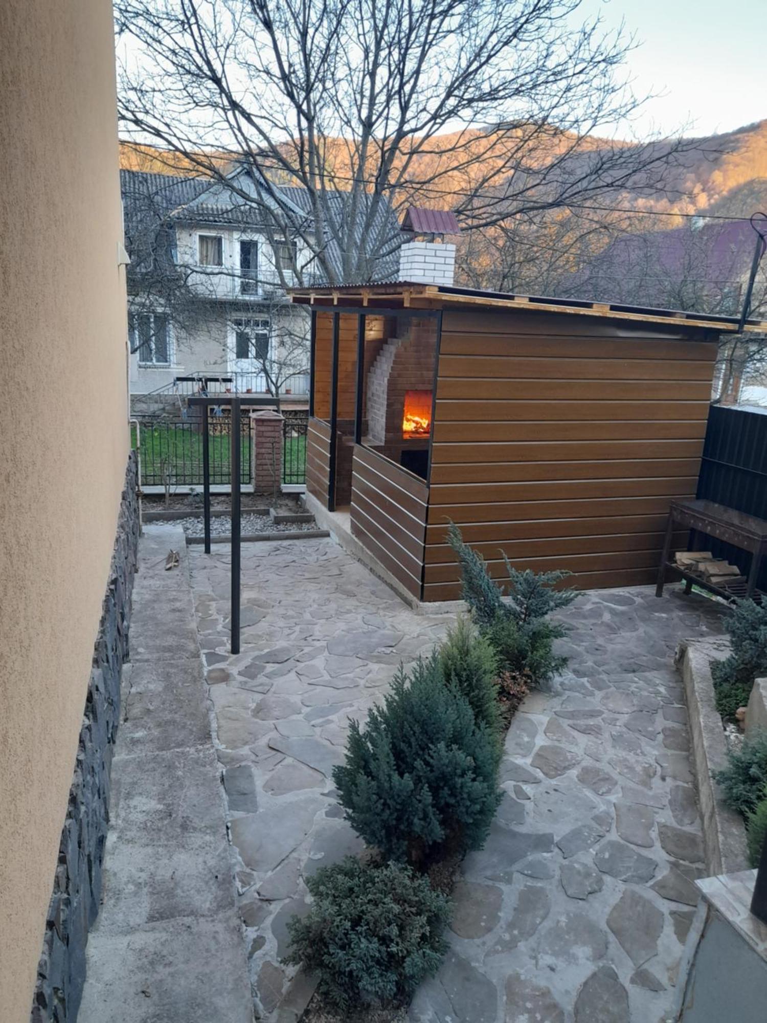 Dva Opryshka Villa Jaremcse Szoba fotó